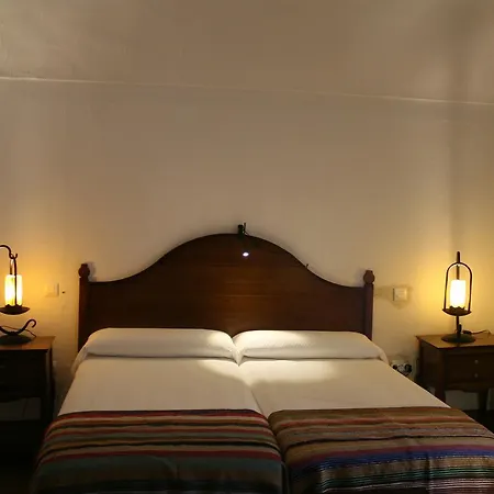 Hotel Rural Grullas